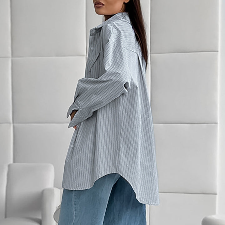 Damer casual oversized skjorte med fine striber og brystlomme Stilla