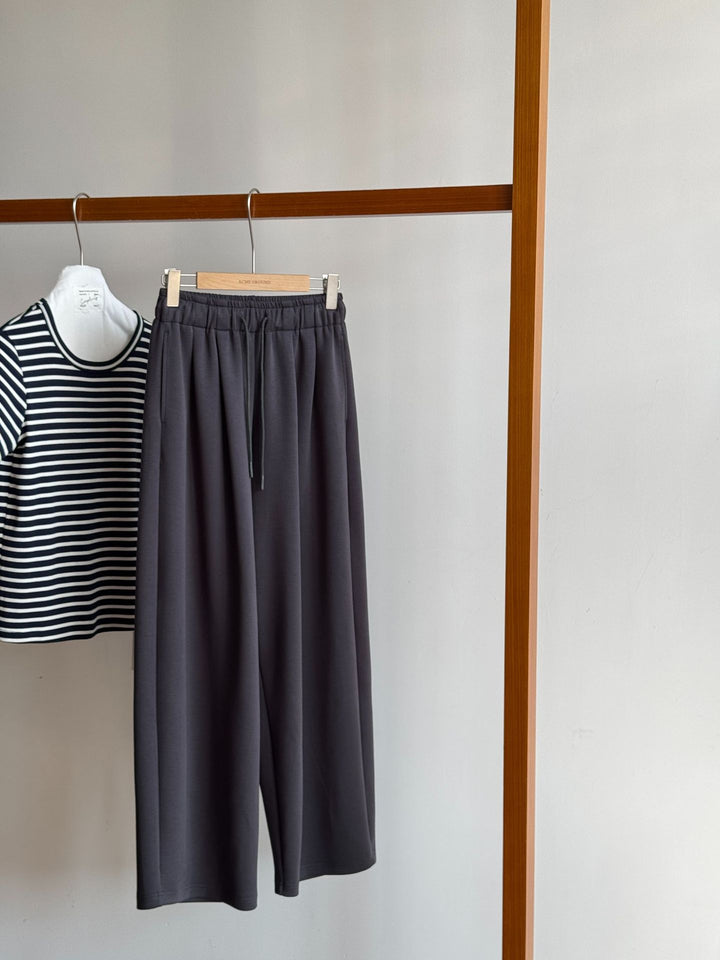 Dame behagelige fritidshose med bred pasform og elastisk talje Stilla