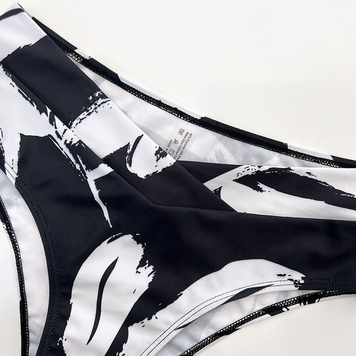 Dame strandkimono med blomsterprint og sideskilt Skovae