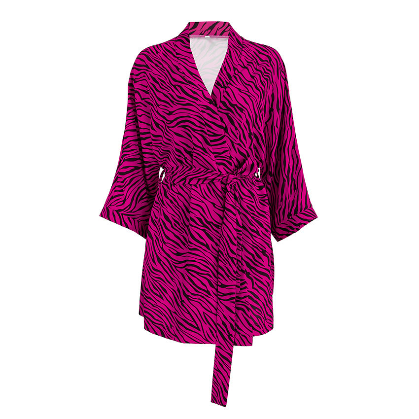Dame Kimono-robe med stilfuld zebra-print og elastisk bånd Stilla