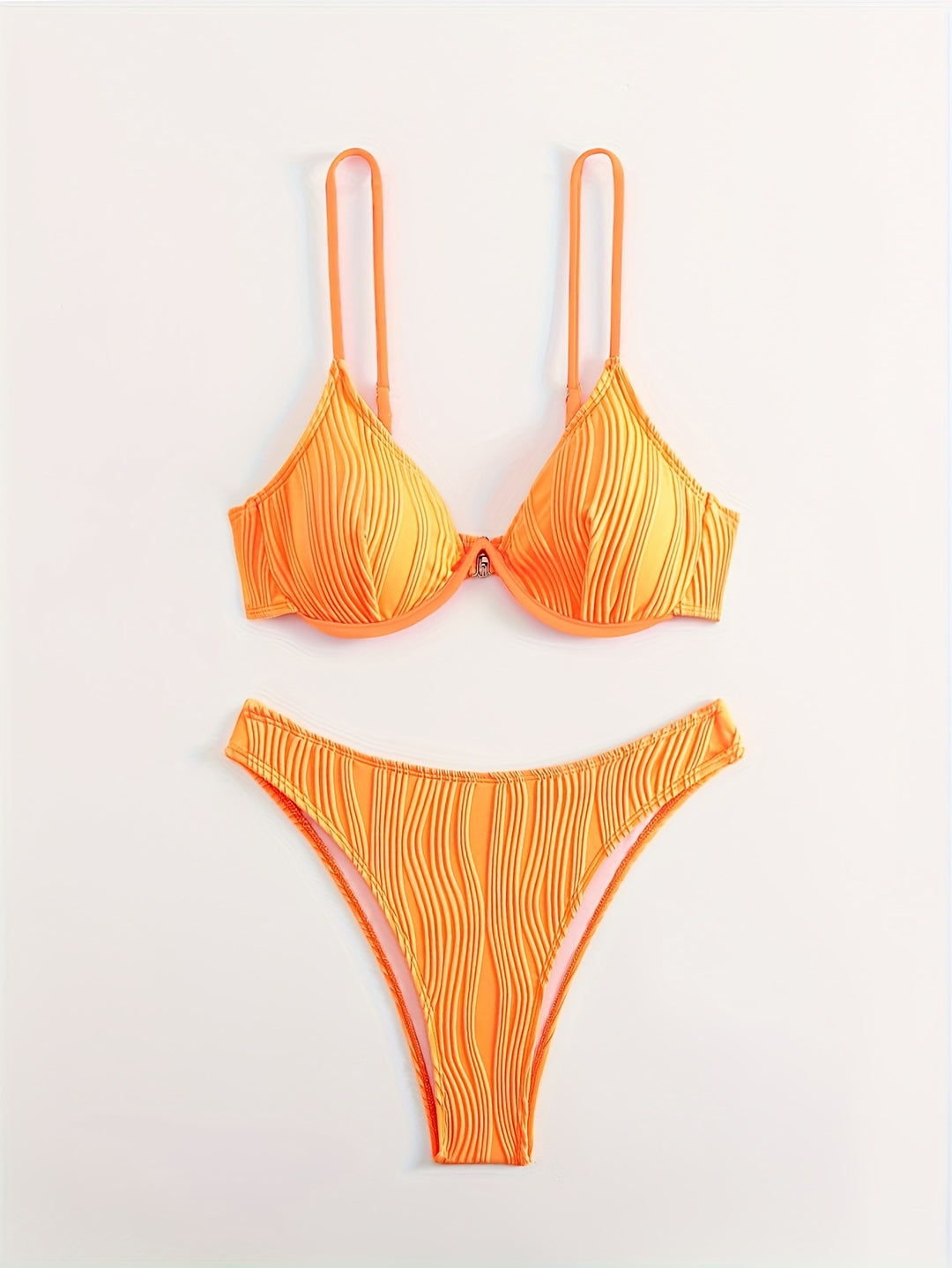Dame bikini sæt med elegant plisseret mønster Skovae