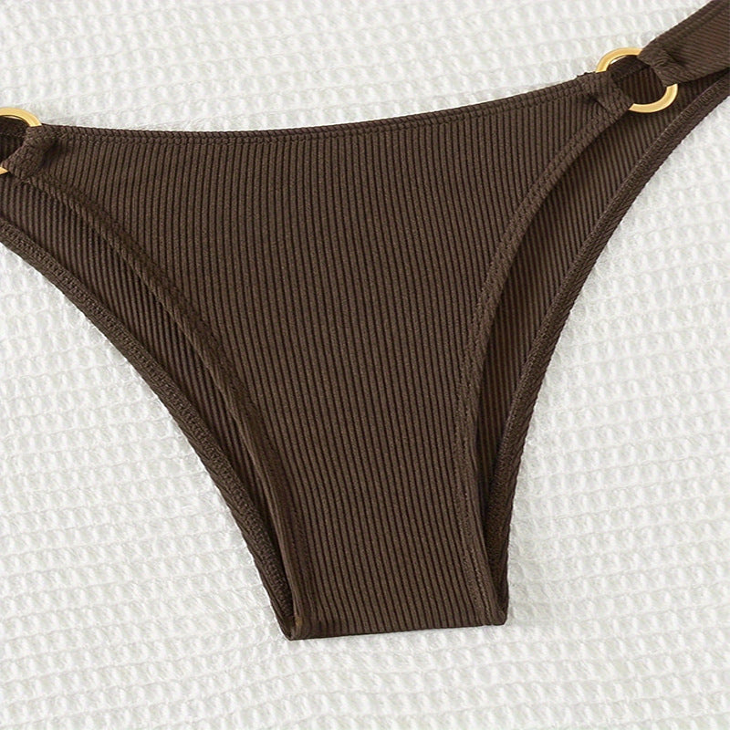 Dame Triangel-Bikini med elegant ringdetail Skovae