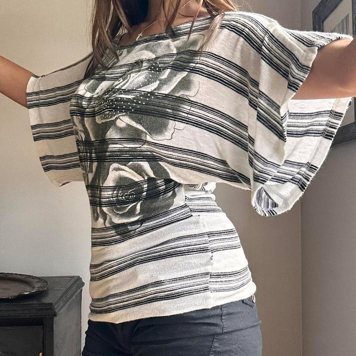 Dame T-shirt med blomstertryk og stribet design Skovae