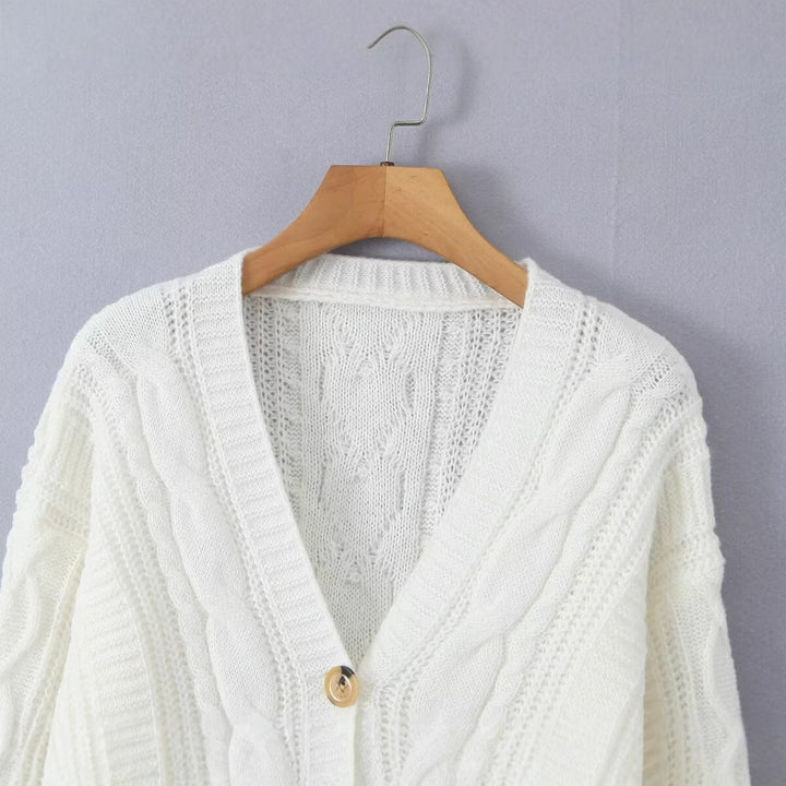 Damer hyggelig cardigan med V-hals Stilla