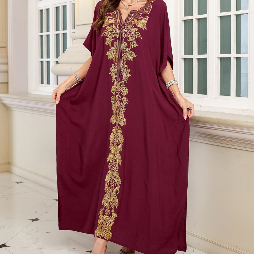 Dame Kaftan med eksklusivt gyldent broderi og elegant snit Stilla
