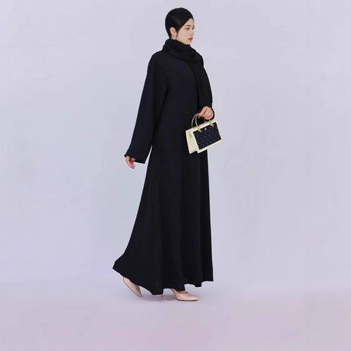 Damer elegant og komfortabel maxikjole i minimalistisk design Stilla