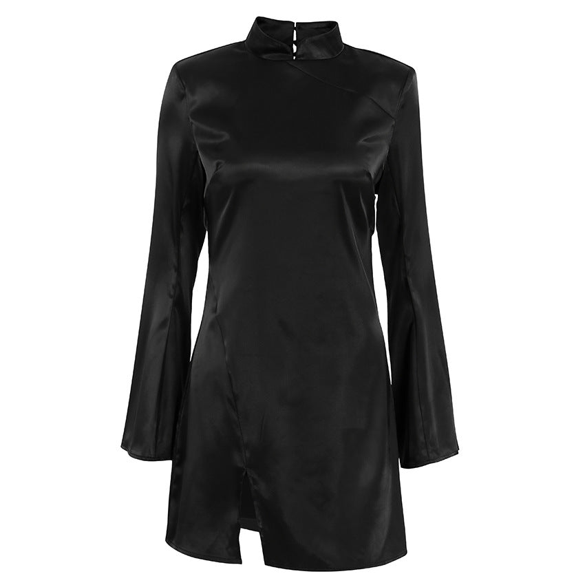 Dame elegant minikjole med høj skorsten kant og flydende satin stof Stilla