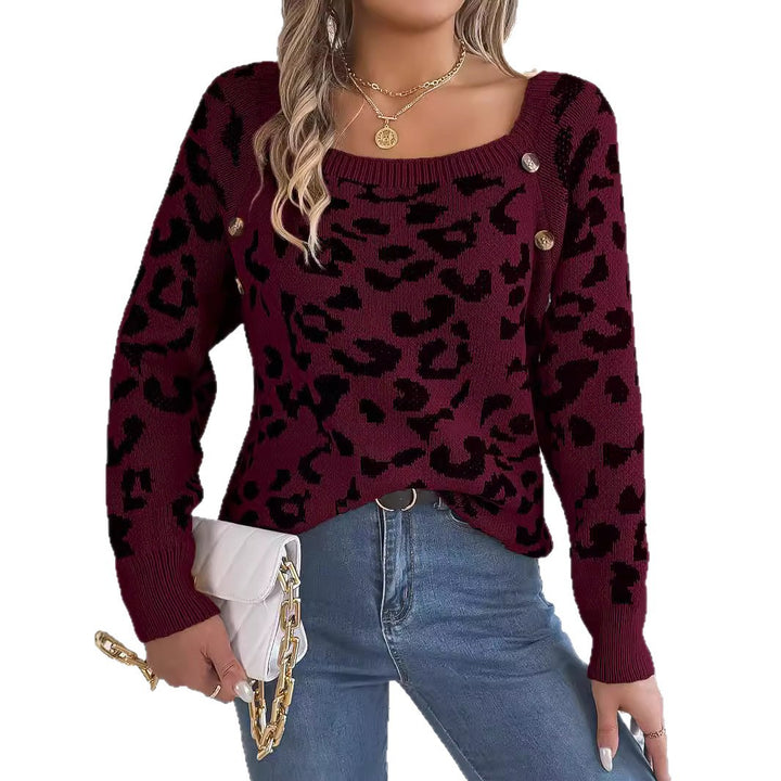 Dame striktrøje med leopardmønster og dekorerede knapper Stilla