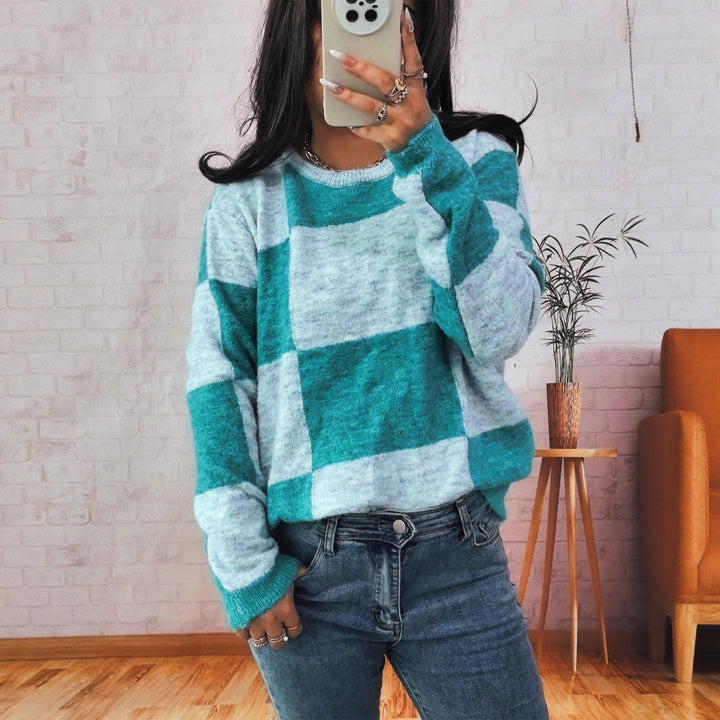 Kvindernes afslappede sweater med moderne ternet mønster Stilla