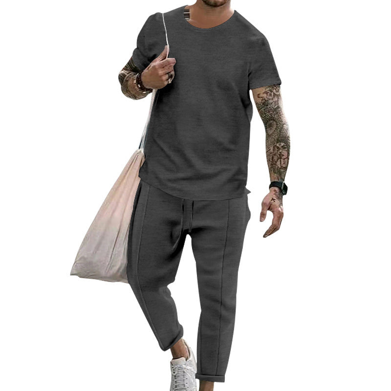 Herrer fritids T-shirt og sweatpants sæt med moderne snit Stilla