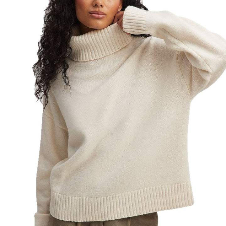 Kvindernes casual rullekrave sweater lavet af fint strikstof Stilla