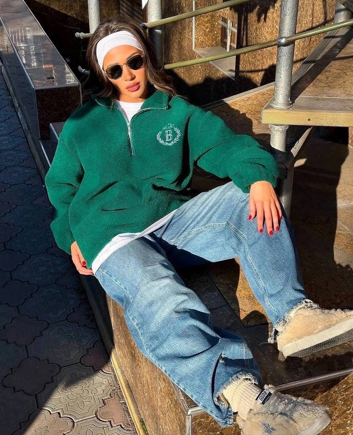 Dame oversized fleece pullover med lynlås og broderet logo Stilla