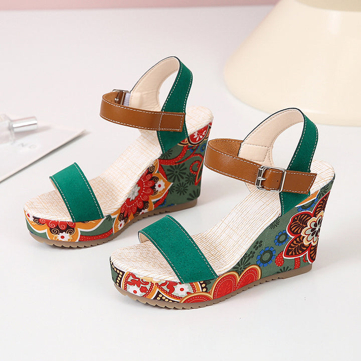 Dame Wedge-sandaler med blomsterdetaljer og komfortabel kilehæle Stilla