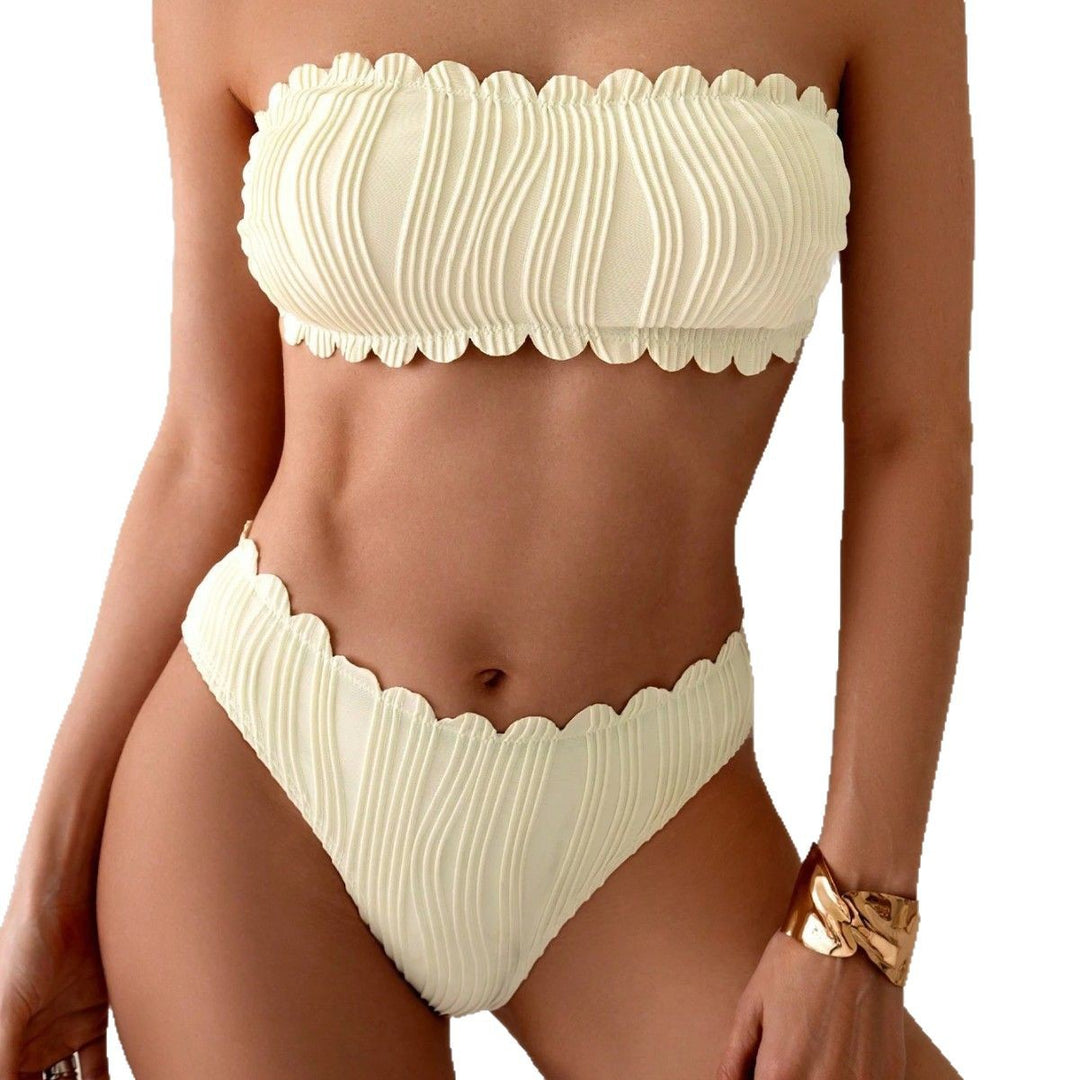 Dame bandeau-bikini med moderne bølgedesign Skovae