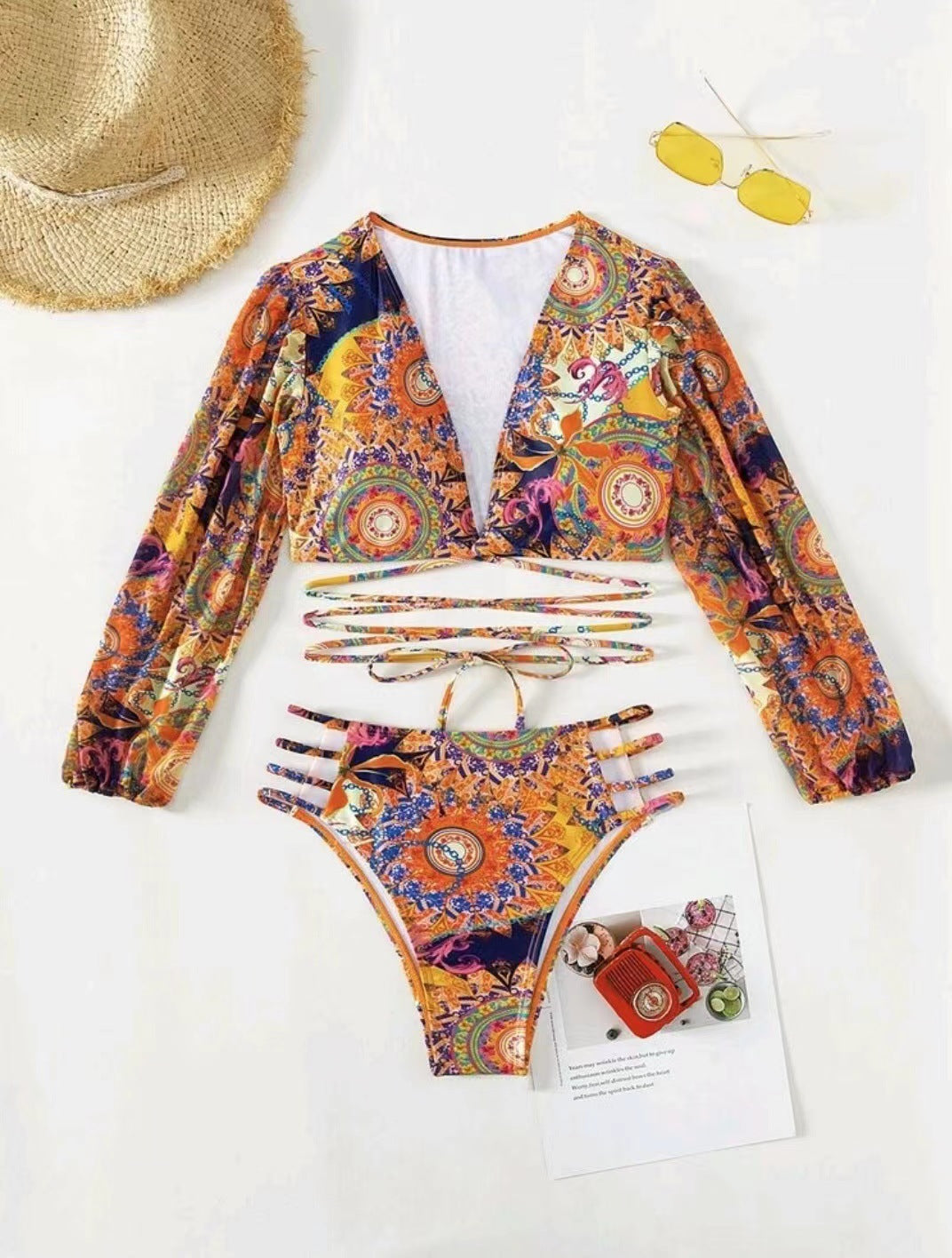 Damebikini med kreativt cut-out-design og lange ærmer Stilla