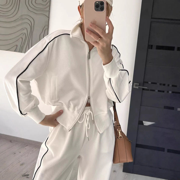 Kvinders sporty loungewear sæt med lynlås og sidelister Skovae