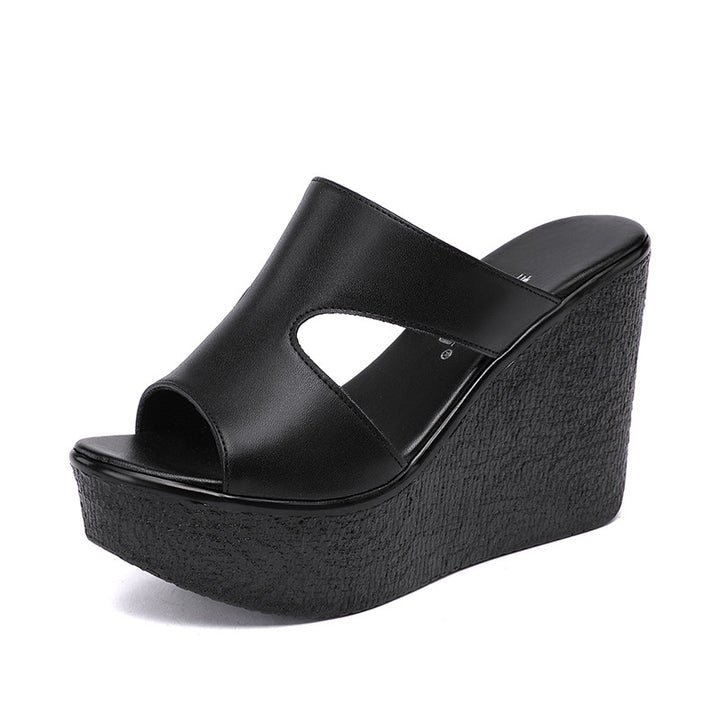 Dame Wedge-sandaler med moderigtigt cut-out-design og komfortabel sål Stilla