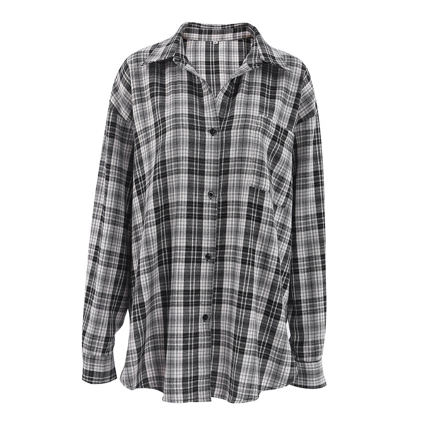 Dame Oversized Karo Skjorte med lange ærmer og moderne detaljer Stilla