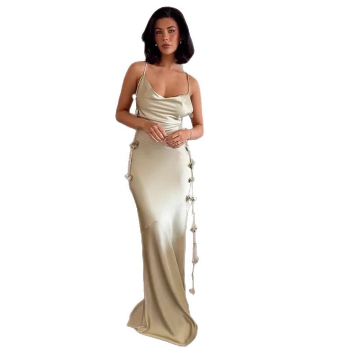 Dame Elegant satin Maxikjole med raffinere flæsedetaljer Stilla