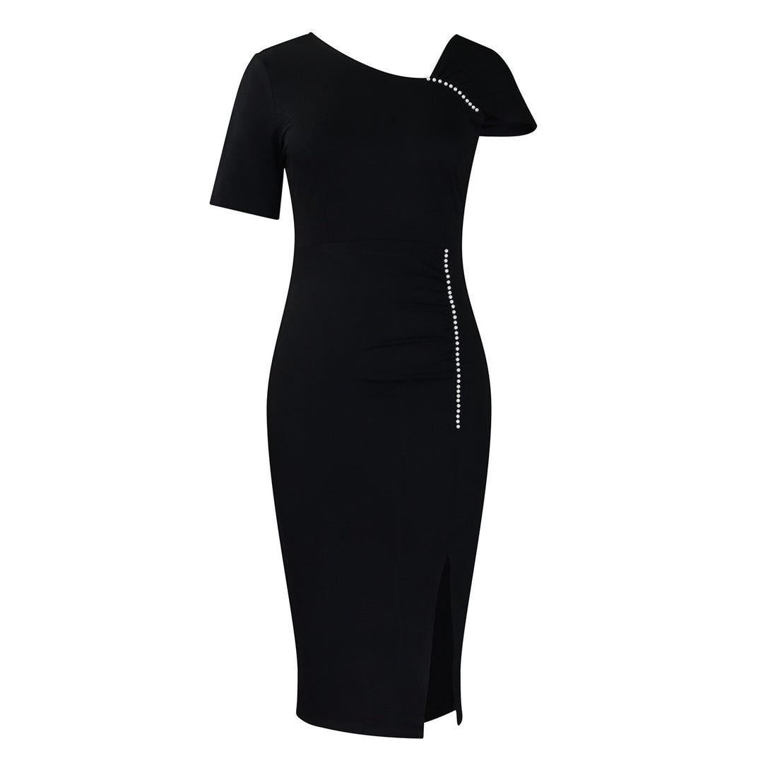 Dame figursyet kjole med asymmetrisk design og elegante accenter Stilla