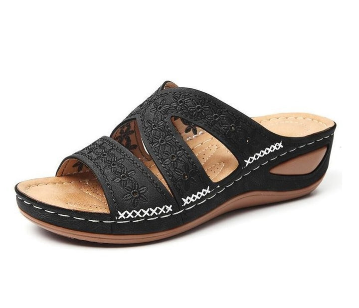 Dame Komfortable Wedge-sandaler med blomsterdetaljer og anatomisk fodseng Stilla