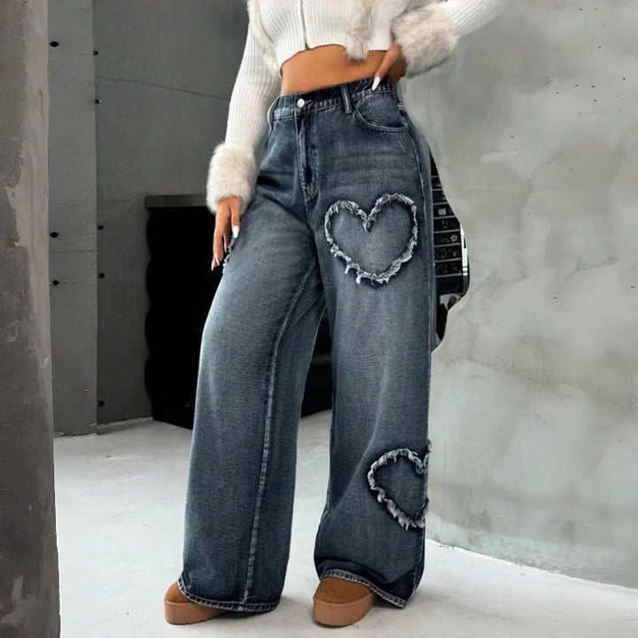 Dame Loose Jeans med hjertebroderi og afslappet snit Skovae