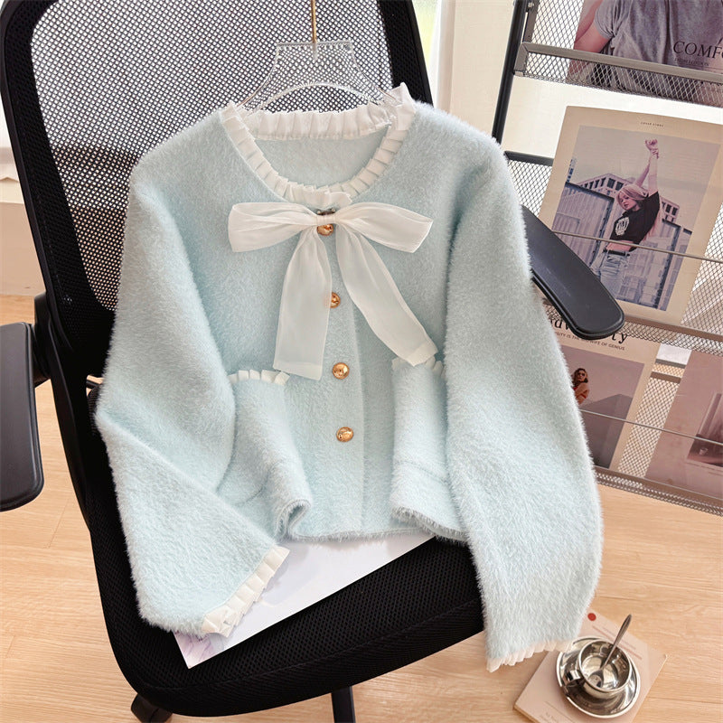 Dame Fluffy Cardigan med Elegant Sløjfe Krave og Dekorative Knapper Stilla