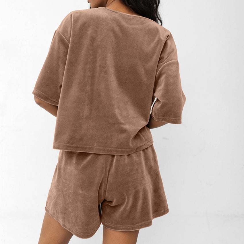 Dame komfortabelt krammesweat-set med oversized top og shorts Stilla