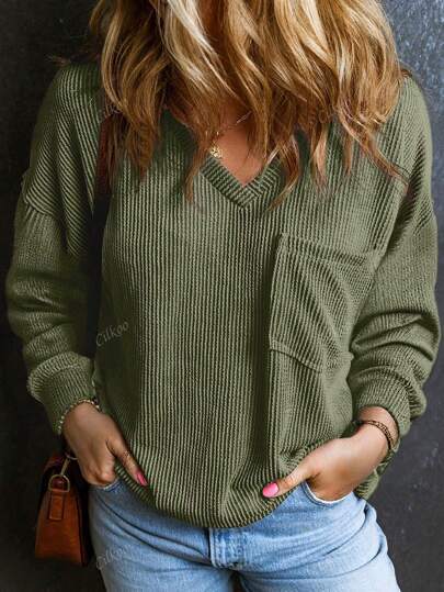 Dame V-hals pullover med brystlomme Stilla