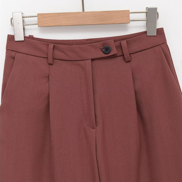 Dame vidde højtalje-shorts med elegant plissering Skovae