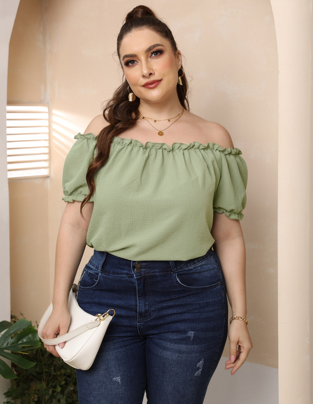 Dame Off-Shoulder Top med Volant