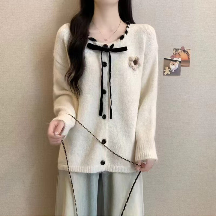 Kvinders hyggelige cardigan med modekrave og knapdetaljer Stilla
