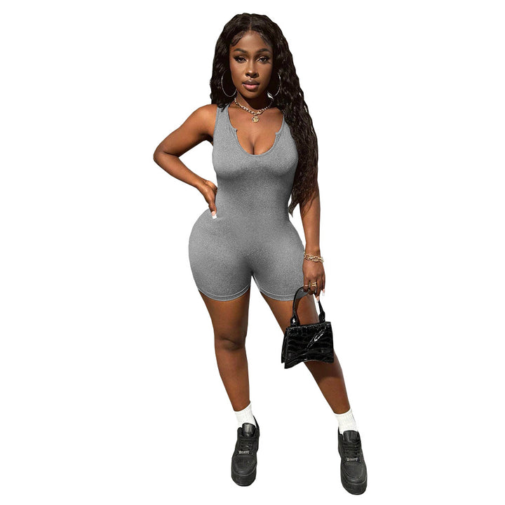 Kvinders sporty jumpsuit med dyb V-hals og figursyet pasform Stilla