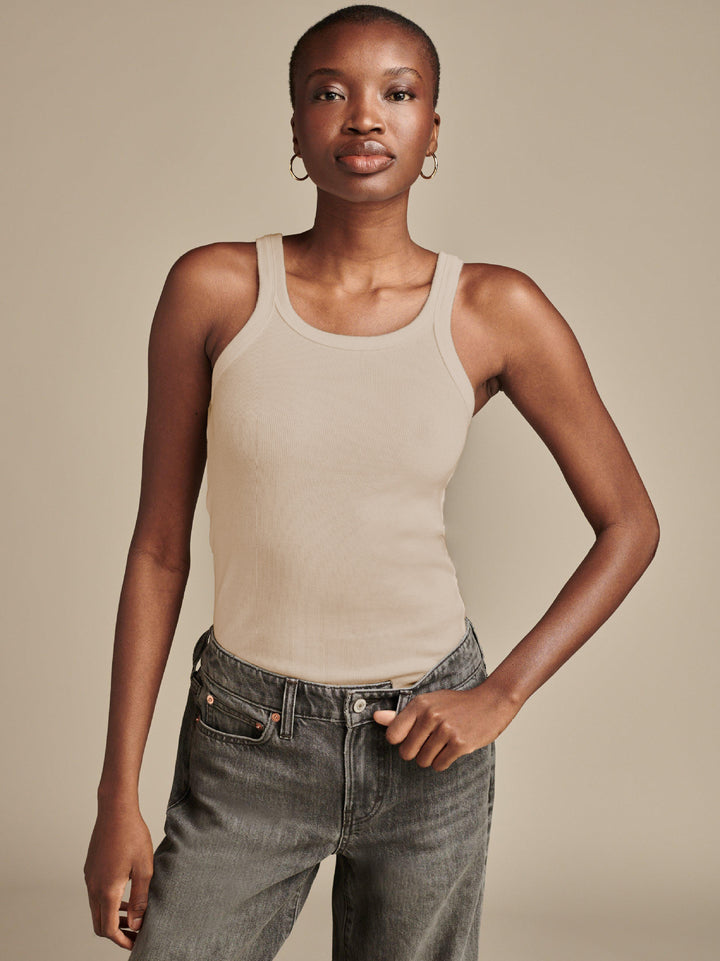 Dame Sporty Top Stilla