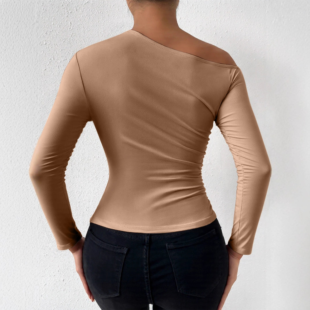 Dame langærmet t-shirt med asymmetrisk udskæring og figureformende snit Skovae