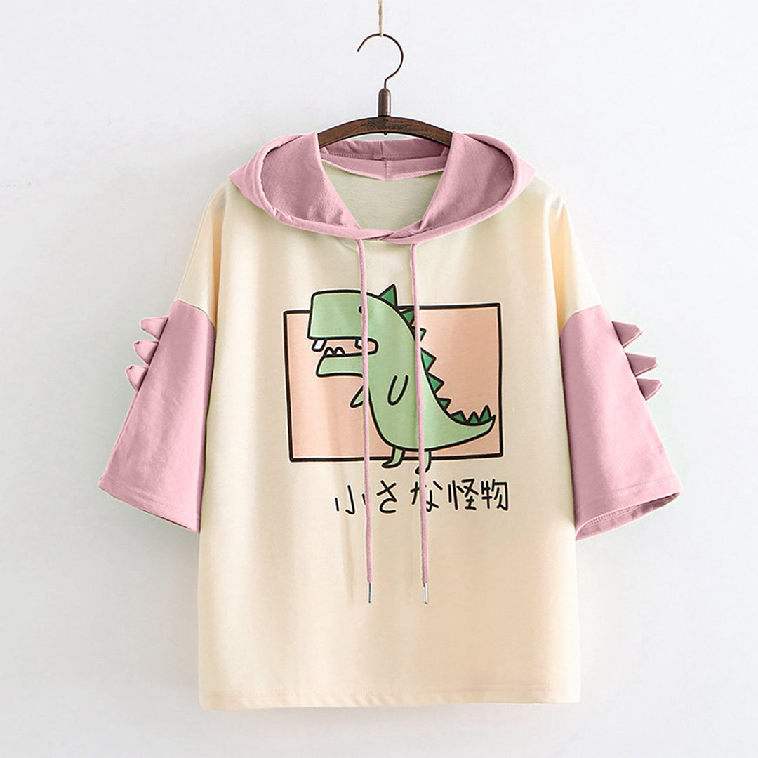 Dame Hoodie-T-shirt med spændende dino-design og stilige 3D-rugfløjter Stilla