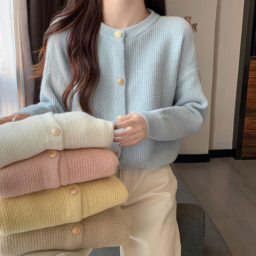 Damer Cozy Cardigan med fint struktureret mønster og knapdetaljer Stilla