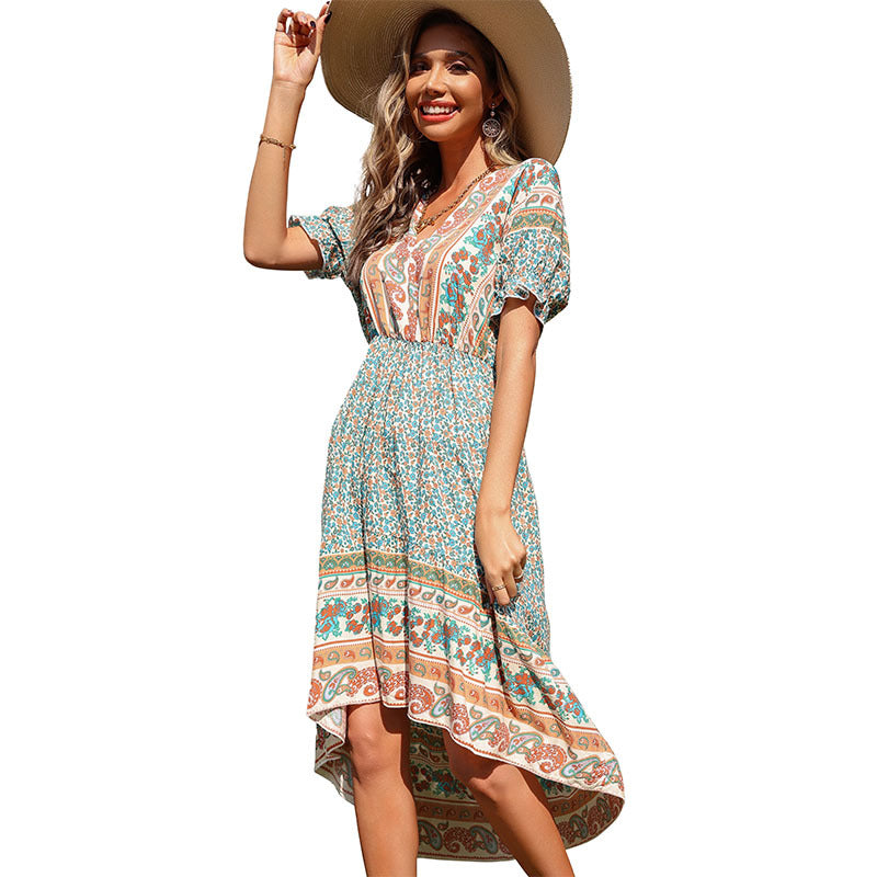 Femme High-Low Bohemian Midi-kjole med iøjnefaldende tryk Stilla
