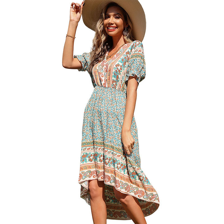 Femme High-Low Bohemian Midi-kjole med iøjnefaldende tryk Stilla