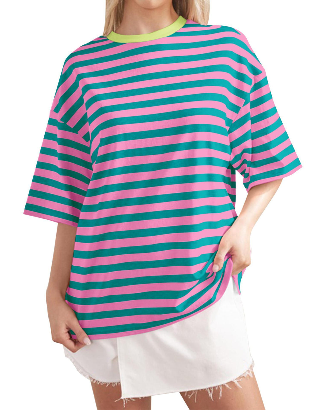 Dame Oversized stribet T-shirt med rund halsudskæring og korte ærmer Stiila