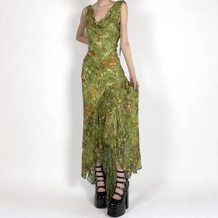 Dame maxikjole med asymmetrisk kant og floral design Skovae