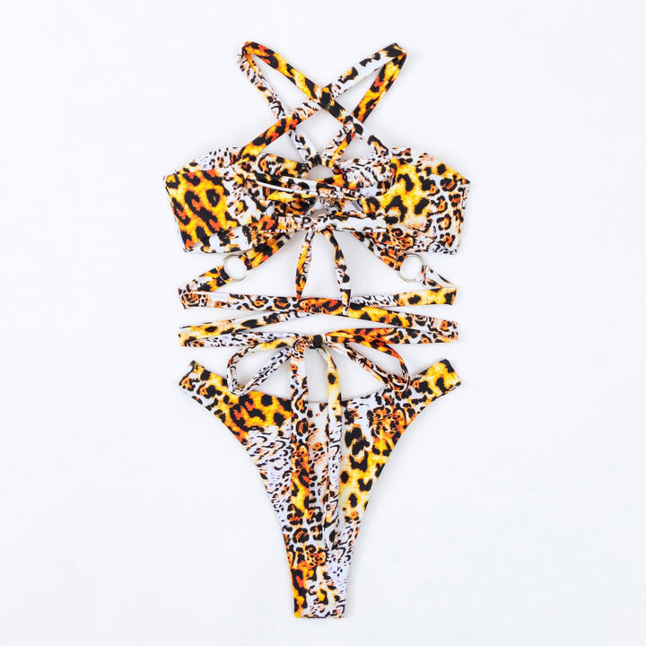 Dame Bandeau-bikini med trendy cut-outs og ringdetaljer Skovae