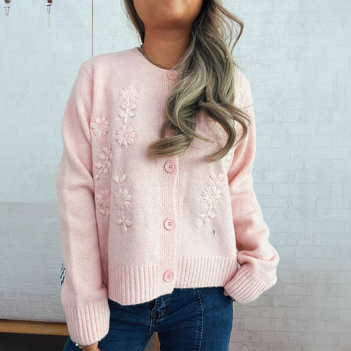 Kvinders løstsiddende strik cardigan med blomsterapplikationer og knapdetaljer Stilla