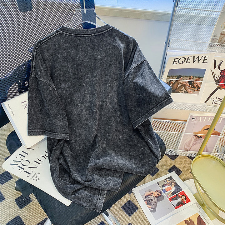 Dame T-shirt med kreativt tryk og afslappet snit Stilla