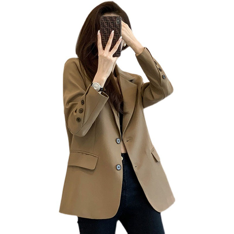 Dame mode blazer med struktureret stof og elegante detaljer Stilla