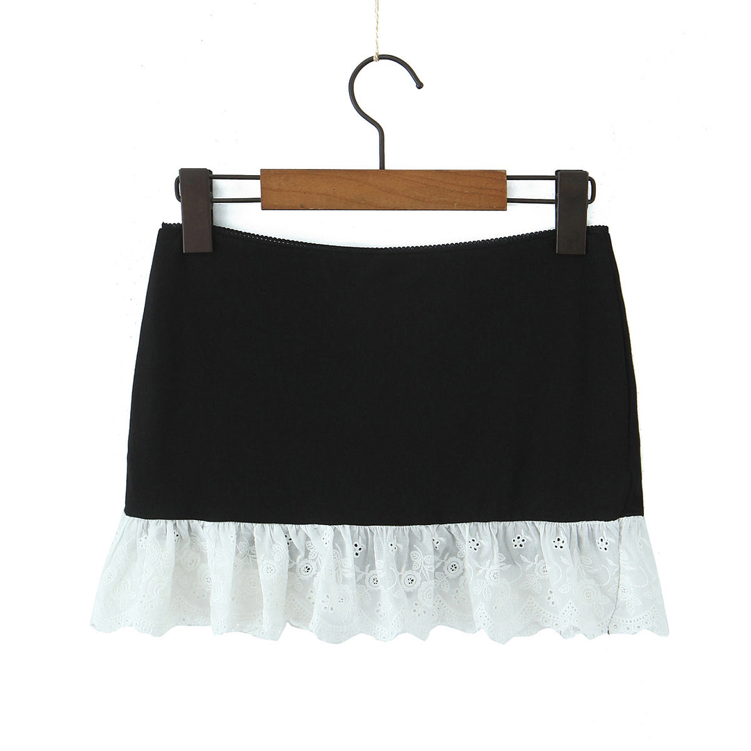 Dame rynkeshorts med fint blonder og elastisk talje Stilla