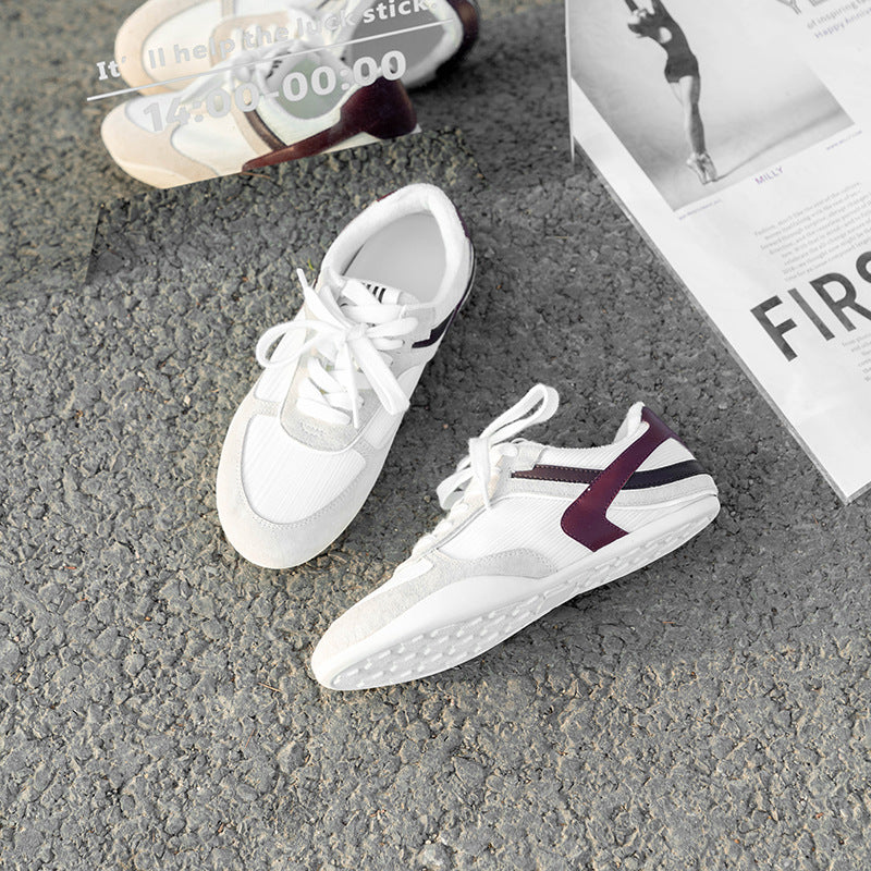 Dame Sneakers i sporty fritidsdesign med farverige accenter og åndbar sål Stilla