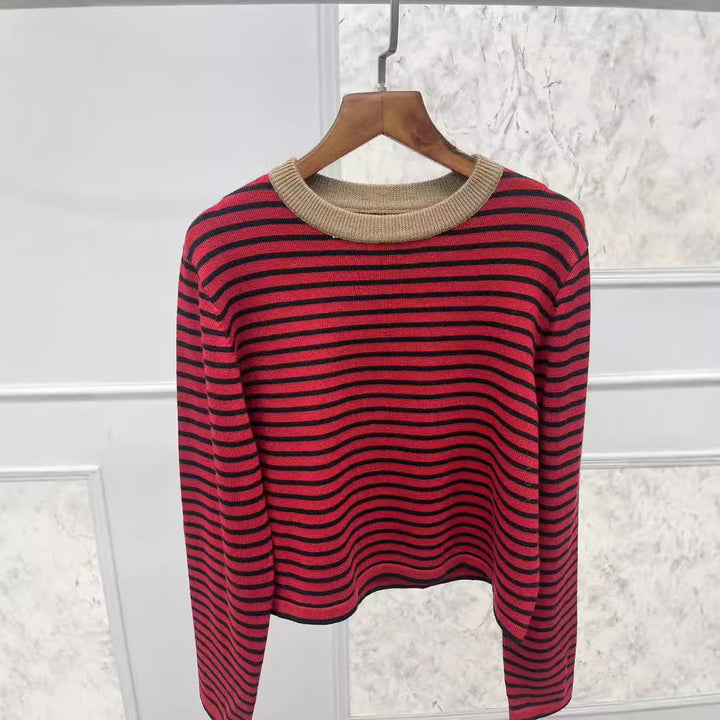 Dame Stribet Pullover med elegant Rundhalsudskæring og høj pasform Stilla