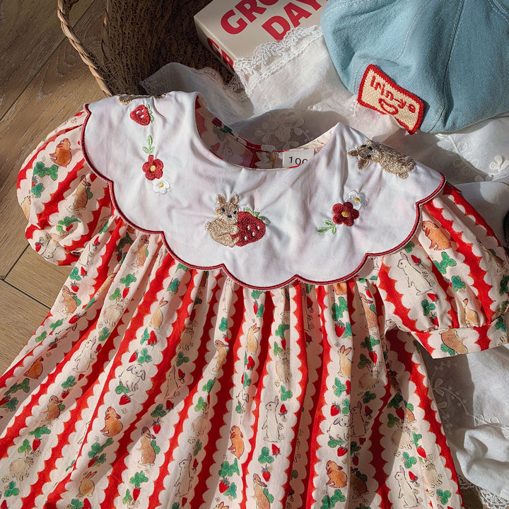 Pige Vintage Floral Smocked Kjole med iøjnefaldende detaljer Stilla