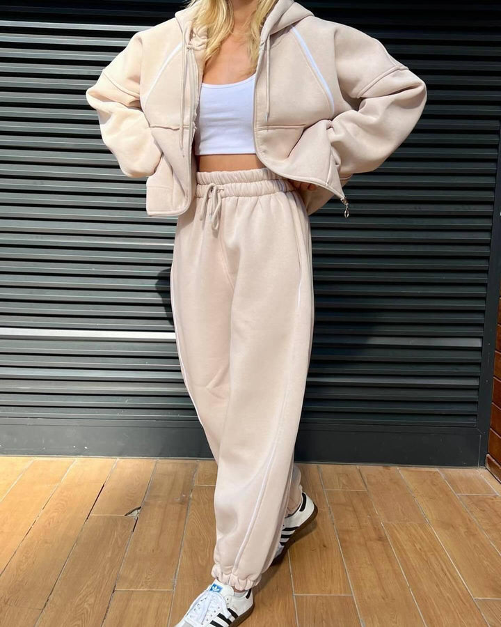 Kvinders sporty loungewear sæt med hætte sweatshirts og elegante striber